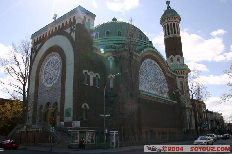 Eglise St. Michael's and St. Anthony's
