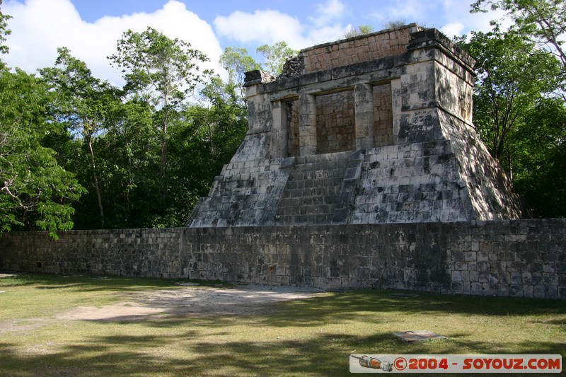 Chichen Itza - Tzompantli (mur des cranes)
Mots-clés: Ruines Maya patrimoine unesco