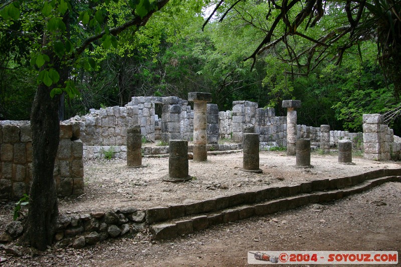 Chichen Itza - Las Mil Columnas
Mots-clés: Ruines Maya patrimoine unesco