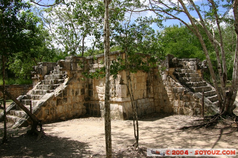Chichen Itza - El Osario
Mots-clés: Ruines Maya patrimoine unesco