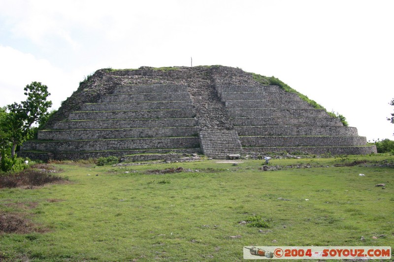 Piramide Kinich Kakmo
Mots-clés: Ruines Maya