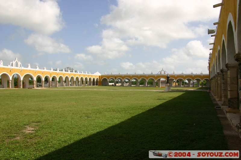 Couvent de San Antonio de Padua
Mots-clés: Eglise