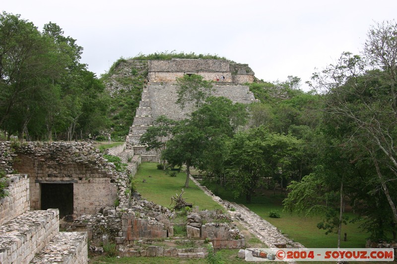 Uxmal - Gran Piramide
Mots-clés: Ruines Maya patrimoine unesco