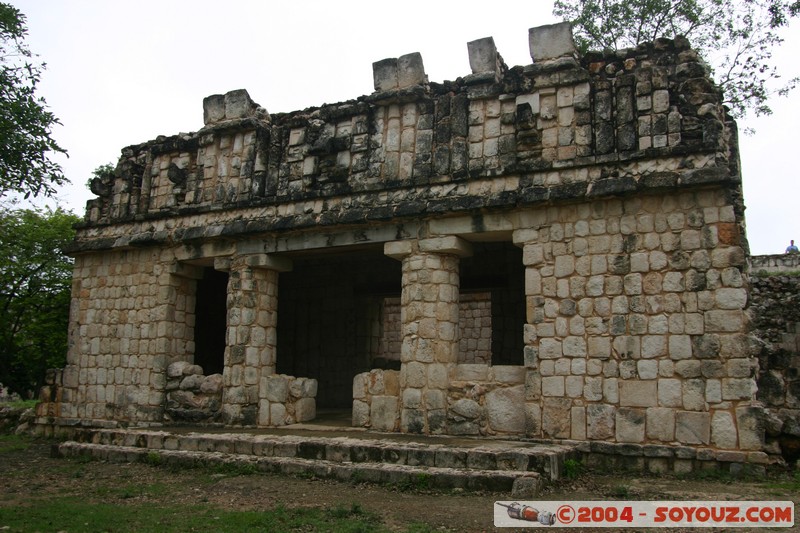 Uxmal - Templo sur
Mots-clés: Ruines Maya patrimoine unesco