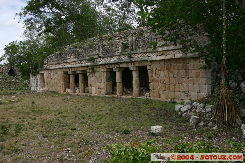 Labna - Palacio
Mots-clés: Ruines Maya