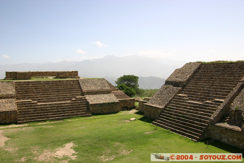 Monte Alban - Plate-forme nord
Mots-clés: Ruines patrimoine unesco