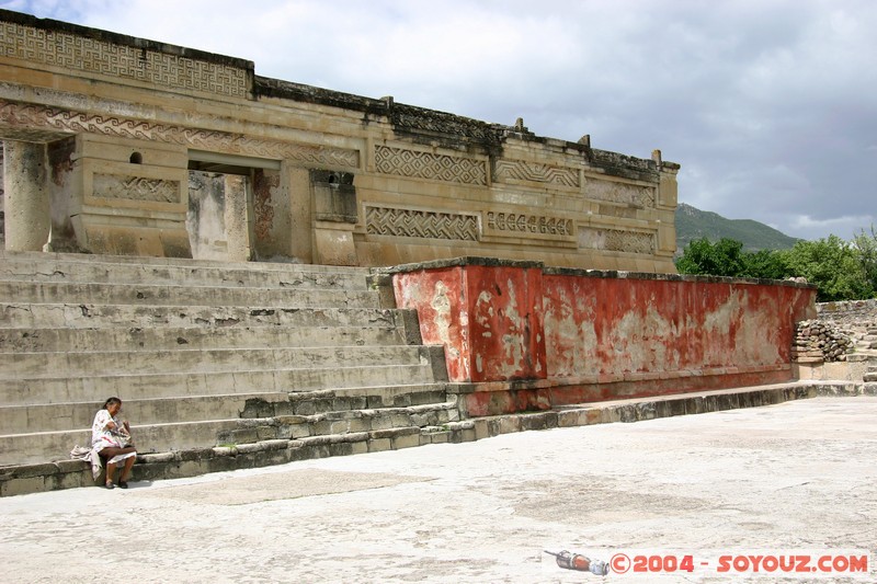 Mitla - groupe des Colonnes
Mots-clés: Ruines