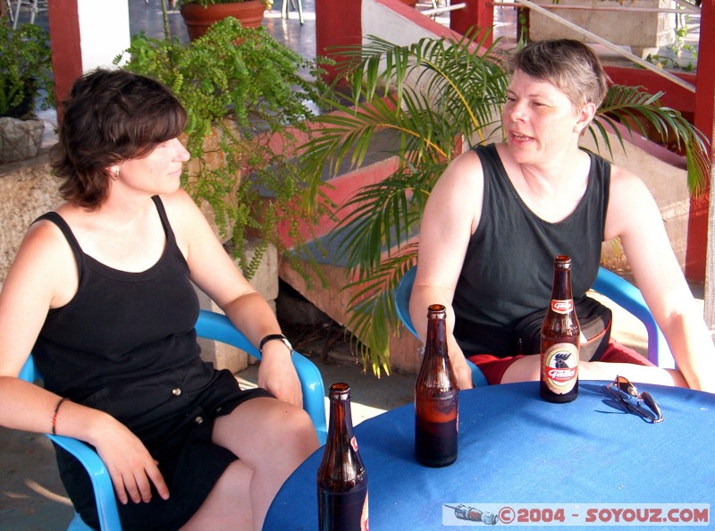 Linda and swiss woman
