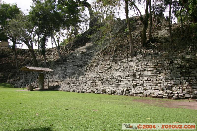 St�le N et Acropolis
