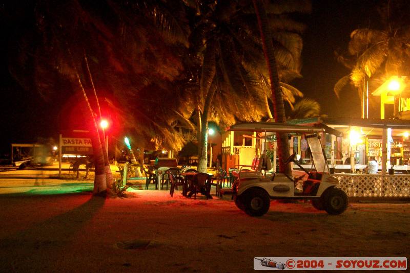 Caye Caulker by night
