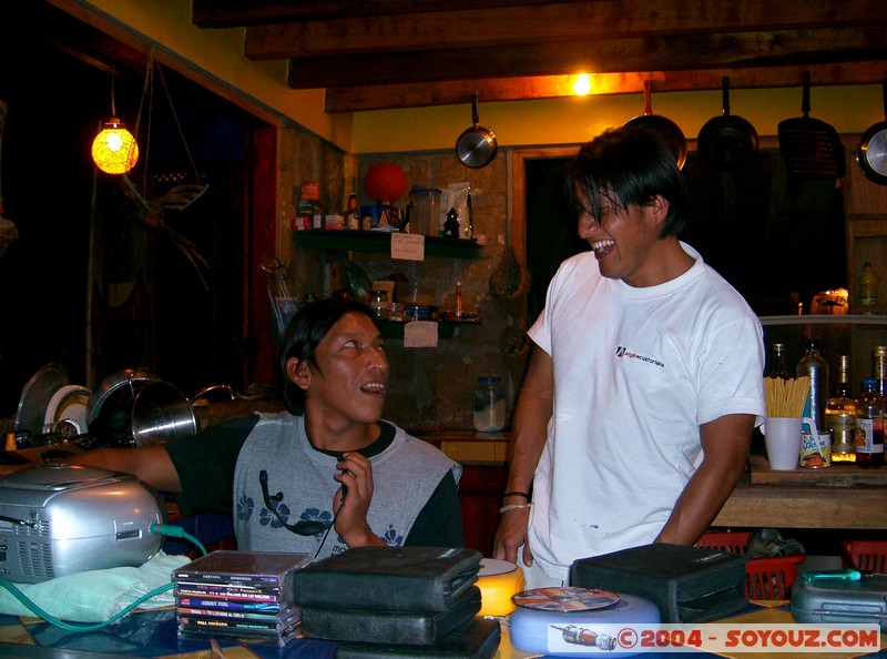 Montanita - Hostal Papaya Verde
Mots-clés: Ecuador Nuit Fete