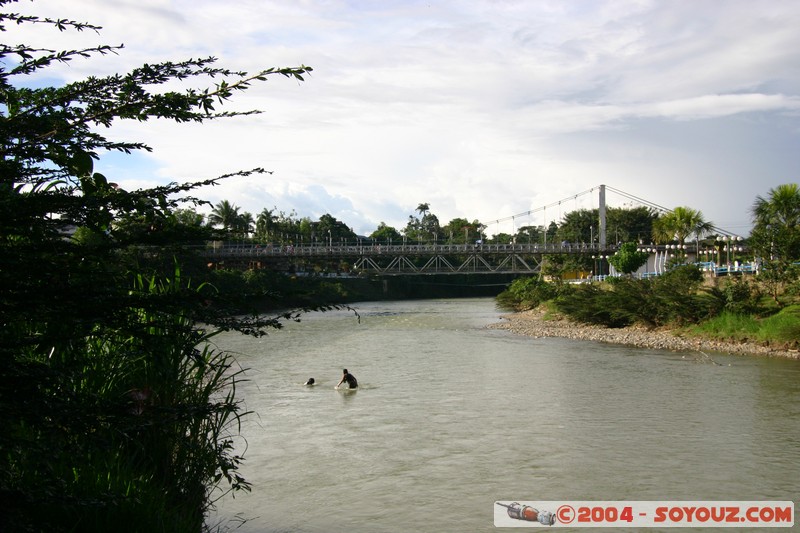 Tena - Parque Amazonico
Mots-clés: Ecuador