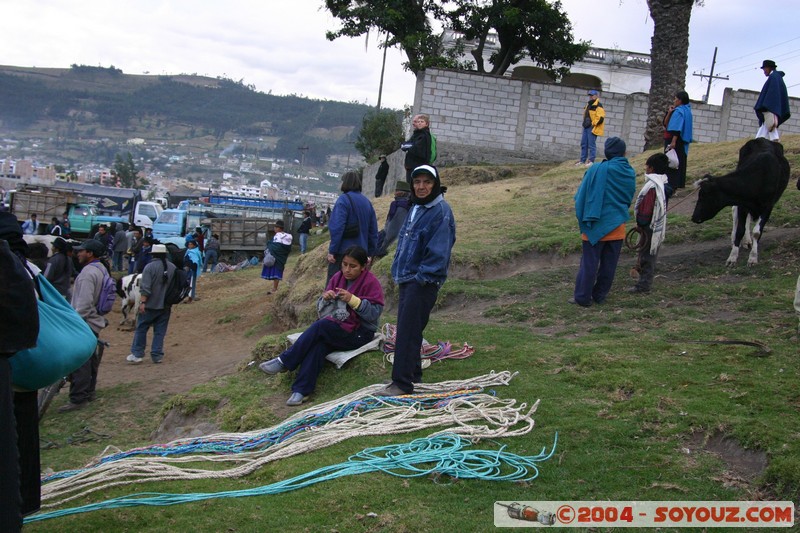Otavalo - Marche aux bestiaux
Mots-clés: Ecuador Marche personnes