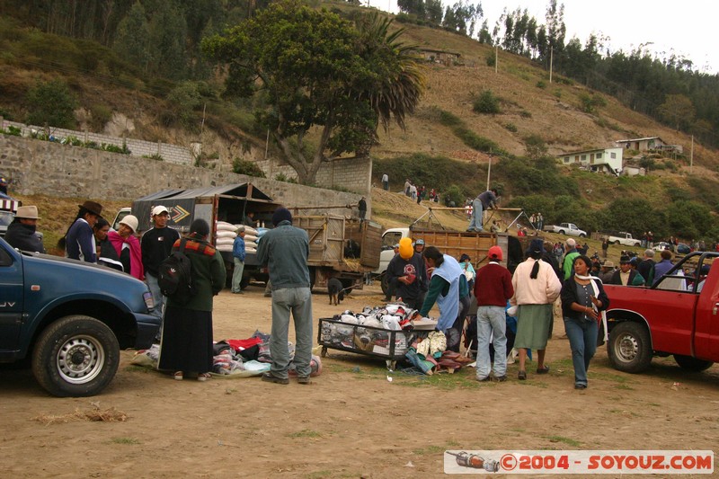 Otavalo - Marche aux bestiaux
Mots-clés: Ecuador Marche