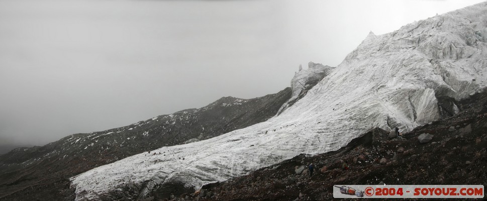 Cotopaxi - glacier a 4800m - panoramique
Mots-clés: Ecuador volcan glacier panorama