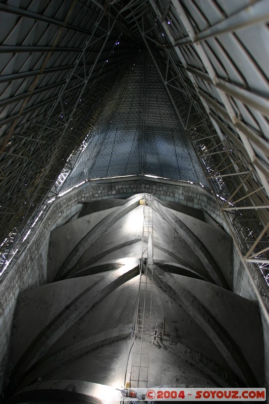 Quito - Basilica del Sagrado Voto Nacional
Mots-clés: Ecuador Eglise
