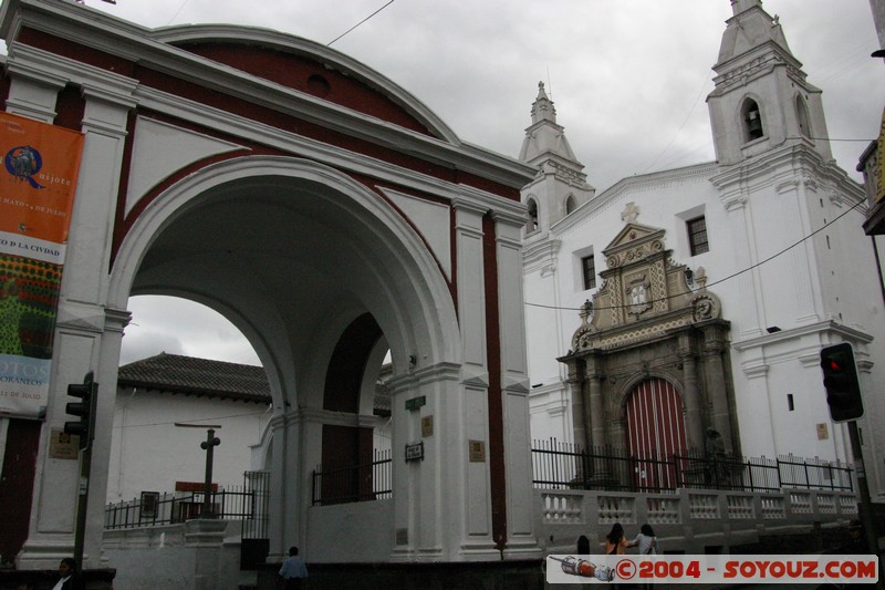 Quito - Monasterio Carmen Alto
Mots-clés: Ecuador Eglise patrimoine unesco