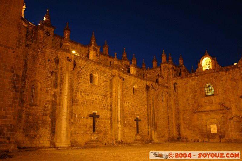 Cuzco - Plaza des Armas - Iglesia El Triunfo de noche
Mots-clés: peru Nuit Eglise patrimoine unesco cusco