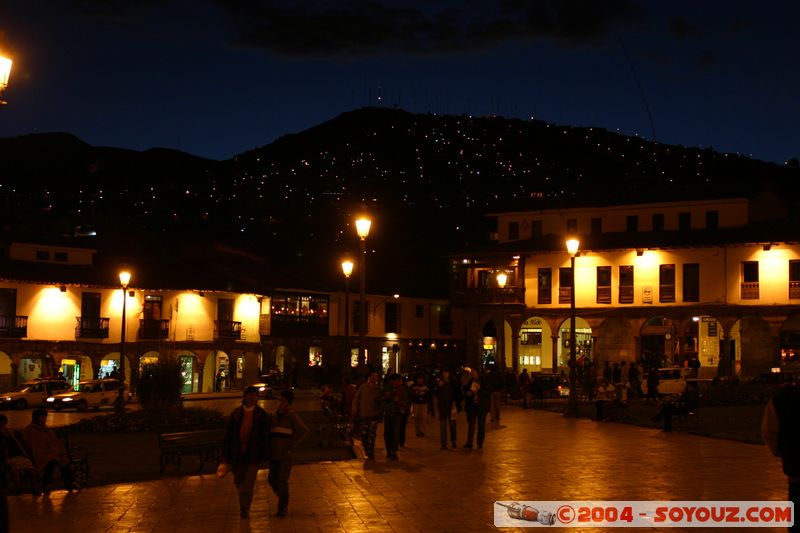 Cuzco - Plaza des Armas de noche
Mots-clés: peru Nuit patrimoine unesco cusco