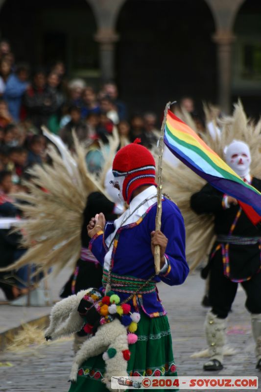 Cuzco - Plaza des Armas - Danzas Folkloricas
Mots-clés: peru Folklore Danse cusco