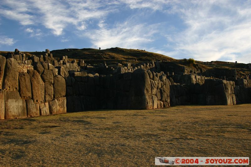 Sacsayhuaman
Mots-clés: peru Ruines Incas sunset