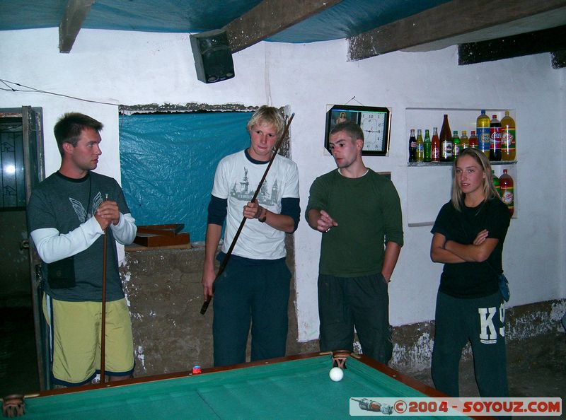 Camino Inca - Santa Teresa - Au club de billard
Mots-clés: peru Camino Inca Alternativo sport