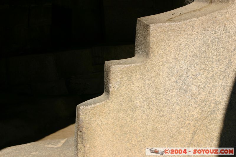 Machu Pichu - Tumba Real
Mots-clés: peru Machu Pichu Ruines Incas patrimoine unesco