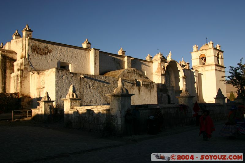 Canyon del  Colca - Yanque - Iglesia
Mots-clés: peru Eglise sunset