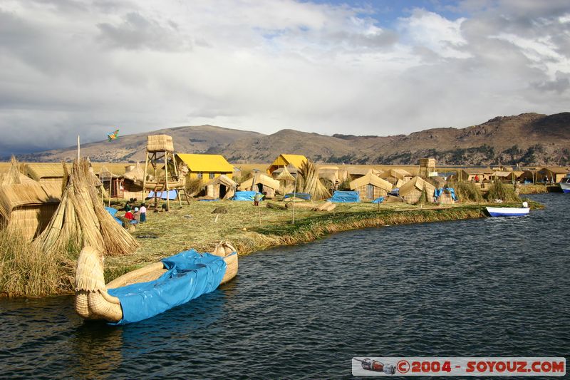 Lago Tititaca - Islas Flotantes de los Uros
Mots-clés: peru bateau Lac Roseau