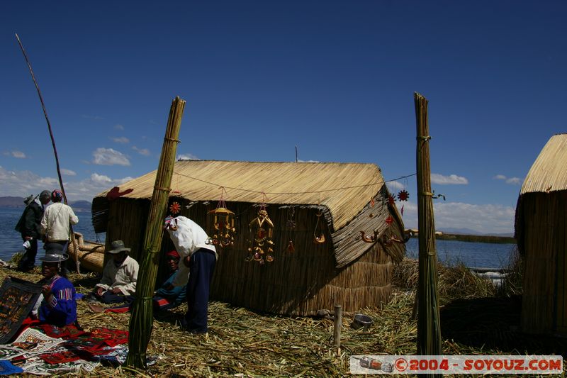 Lago Tititaca - Islas Flotantes de los Uros
Mots-clés: peru Lac personnes Roseau