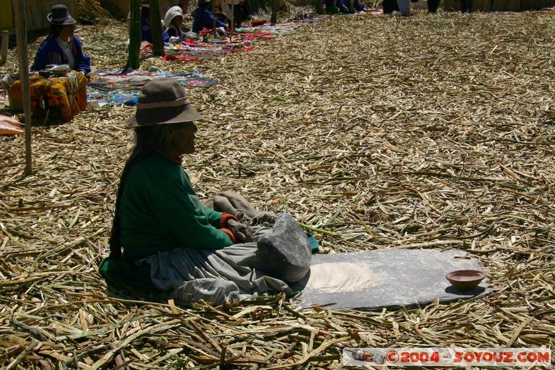 Lago Tititaca - Islas Flotantes de los Uros
Mots-clés: peru personnes Roseau