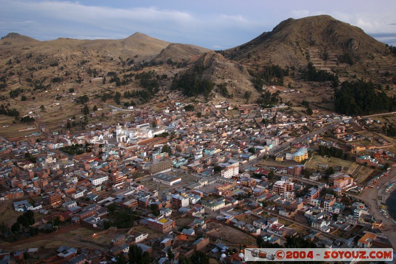 Vue sur Copacabana depuis Cerro Calvario
Mots-clés: sunset