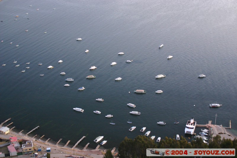 Vue sur Copacabana depuis Cerro Calvario
Mots-clés: sunset Lac