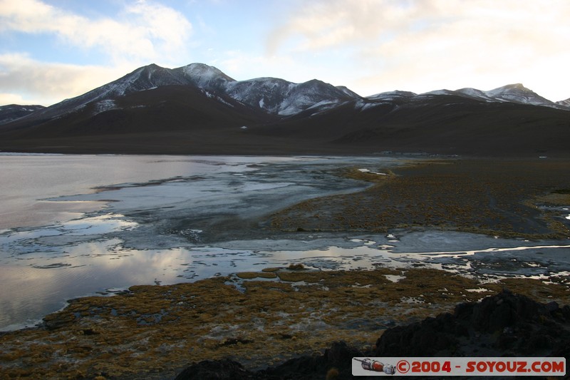 Laguna Colorada - Cerro Pabellon
Mots-clés: sunset volcan