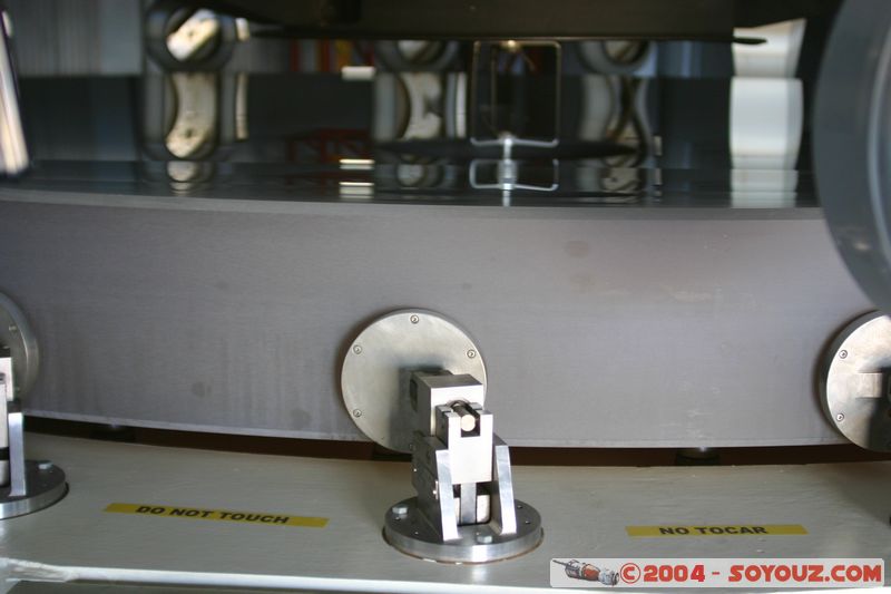 ESO - La Silla Observatory - New Technology Telescope
Mots-clés: chile Astronomie observatoire