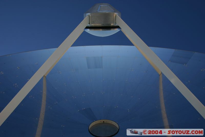 ESO - La Silla Observatory - 15 m S.E.S.T - Swedish / ESO Sub mm Telescope
Mots-clés: chile Astronomie observatoire