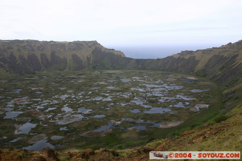 Ile de Paques - Rano Kau 
Mots-clés: chile Ile de Paques Easter Island patrimoine unesco volcan Lac