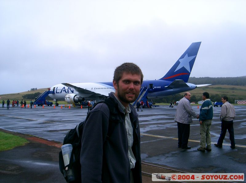 Ile de Paques - Hanga Roa - Aeropuerto Mataveri
Mots-clés: chile Ile de Paques Easter Island avion