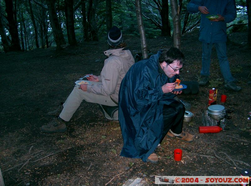 Parque Nacional Torres del Paine - Campamento Italiano - Pasta time
Mots-clés: chile