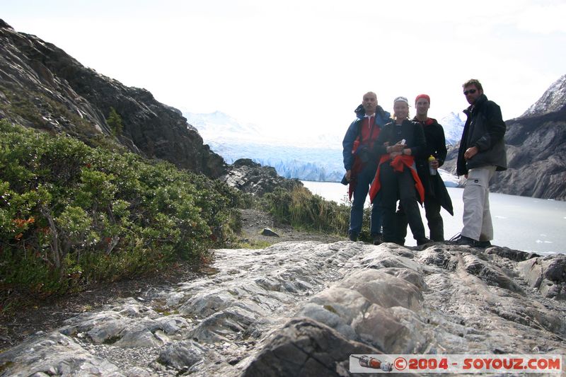 Parque Nacional Torres del Paine - In front of Glaciar Grey
Mots-clés: chile