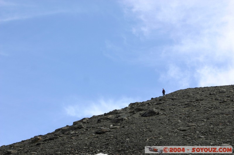 Seul au sommet / Top of the world
