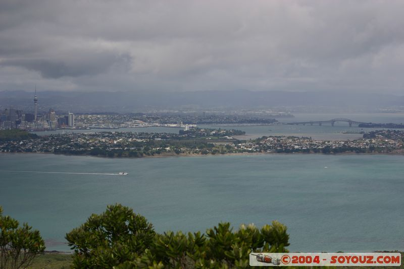 Auckland from Rongitoto Island
Mots-clés: New Zealand North Island mer Auckland Sky Tower