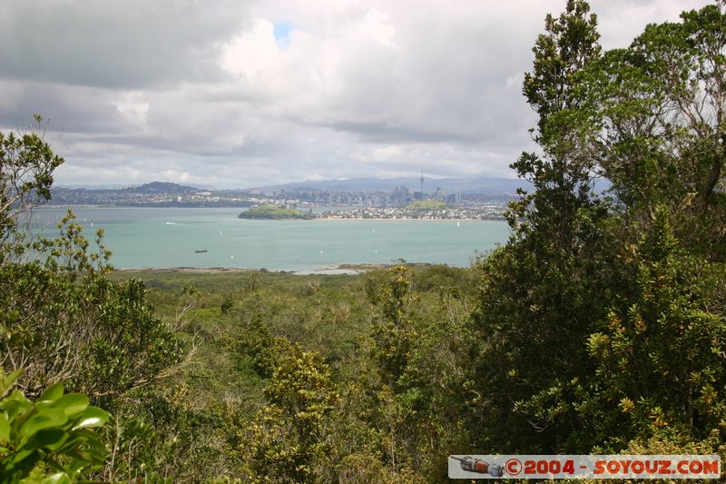 Auckland from Rongitoto Island
Mots-clés: New Zealand North Island mer Auckland Sky Tower