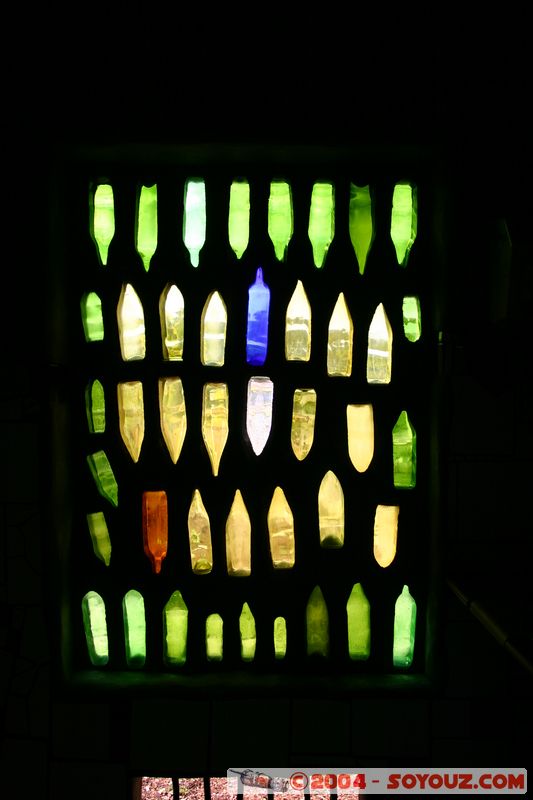 Kawakawa - The most famous toilet in New Zealand designed by Hundertwasser
Mots-clés: New Zealand North Island sculpture