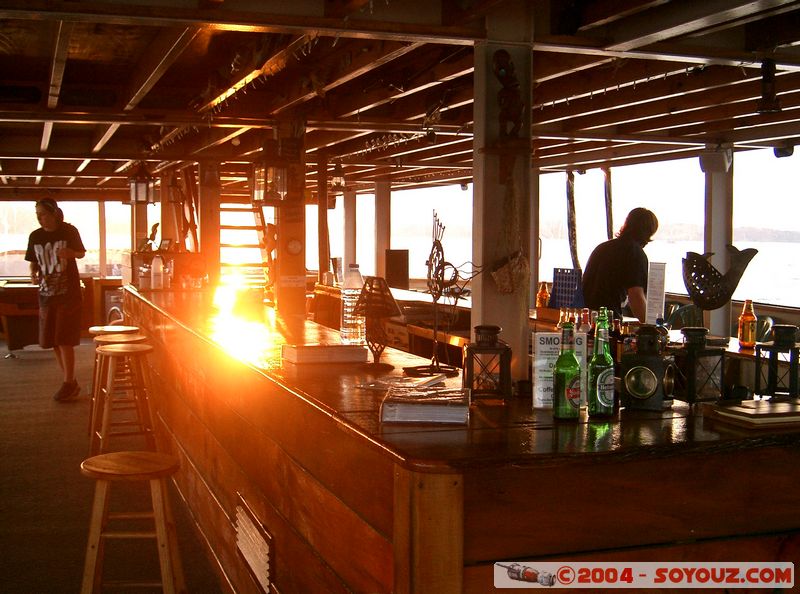 Bay of Islands - "The Rock"
Mots-clés: New Zealand North Island Insolite bateau sunset