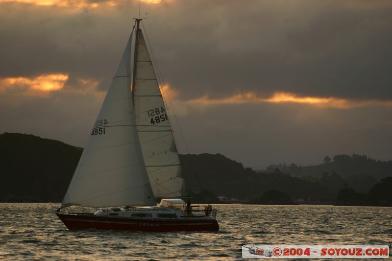 Bay of Islands - Sunset
Mots-clés: New Zealand North Island sunset bateau