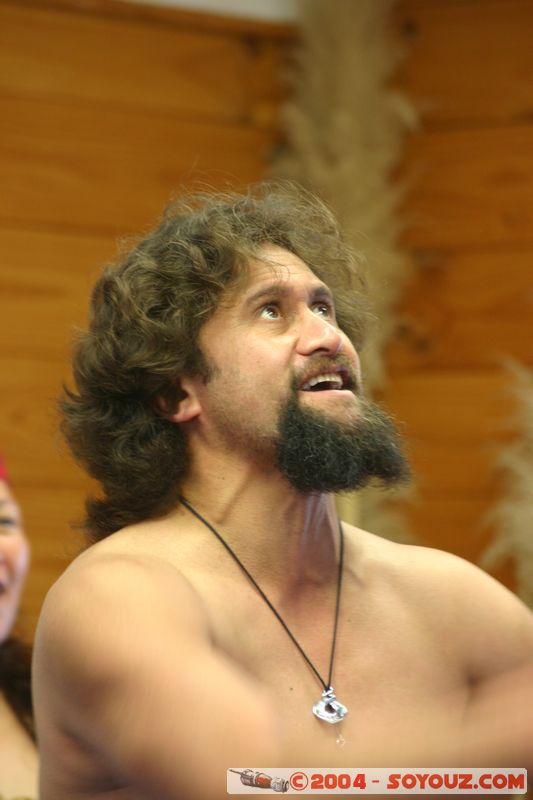 Whakarewarewa Village - Traditional Maori dances
Mots-clés: New Zealand North Island maori personnes