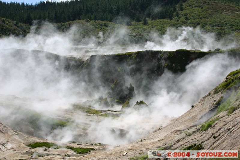 Taupo - Craters of the Moon
Mots-clés: New Zealand North Island geyser Thermes