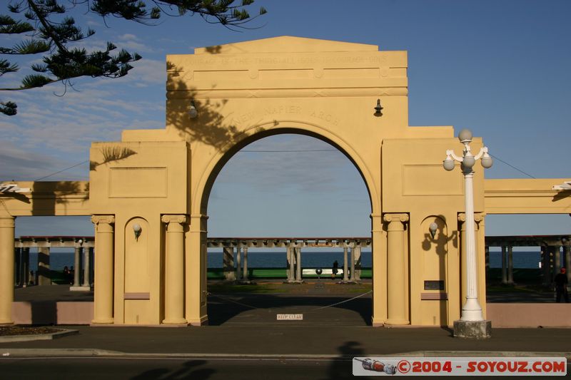 Napier - Art Deco - New Napier Arch
Mots-clés: New Zealand North Island Art Deco