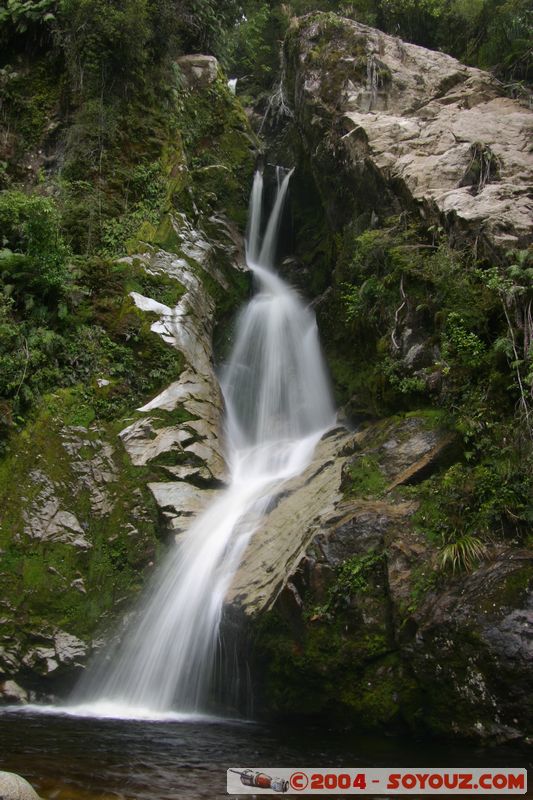 Hokitika - Dorothy Falls
Mots-clés: New Zealand South Island cascade